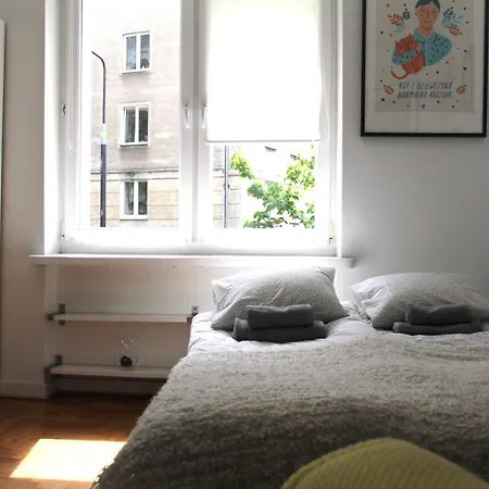 아파트 1bd Close To Old Town And Jewish Museum