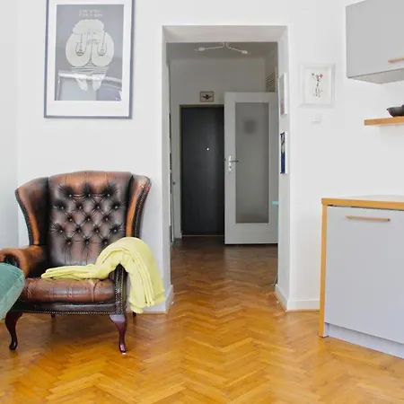 아파트 1bd Close To Old Town And Jewish Museum *