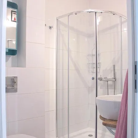 아파트 1bd Close To Old Town And Jewish Museum *